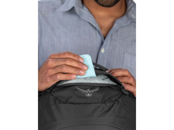 Mochila Urbana Osprey Centauri 22 Lts