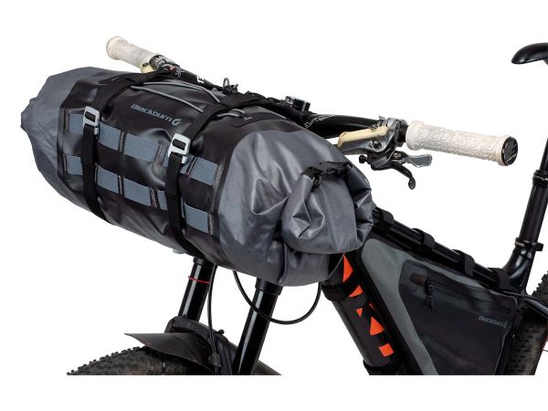 Bolso Manubrio Blackburn Outpost Elite Roll