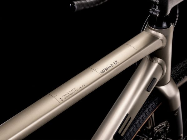 Bicicleta de Gravel Aluminio Cube Nuroad EX 28