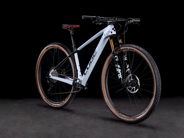 Bicicleta de Montaña Cube Elite C:62 Pro Carbono