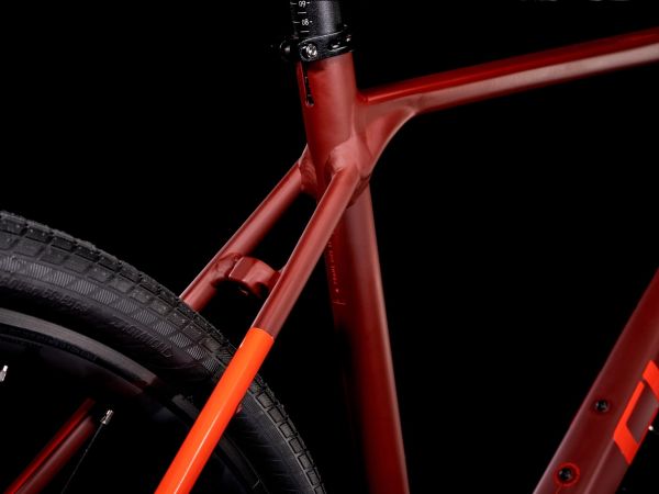 Bicicleta Urbana Aluminio Híbrida Cube SL Road 28