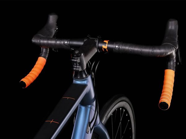 Bicicleta de Ruta Aluminio Cube Attain 28