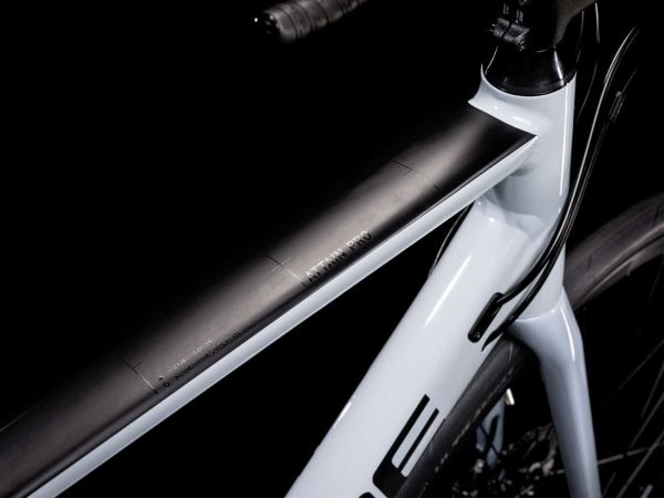 Bicicleta de Ruta Aluminio Cube Attain Pro 28 2021