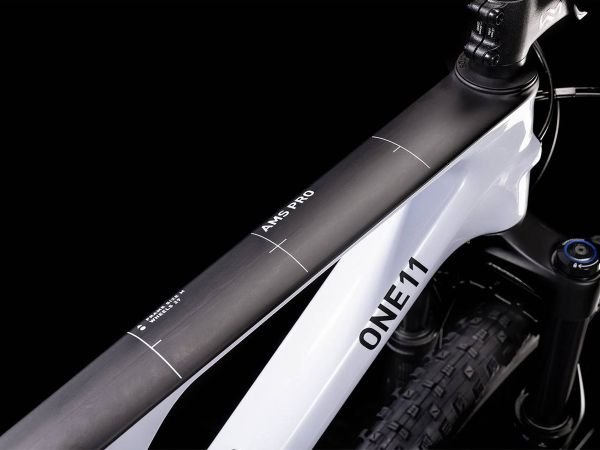 Bicicleta de Montaña Carbono Doble Suspensión Cube AMS AMS One11 C:68X Pro
