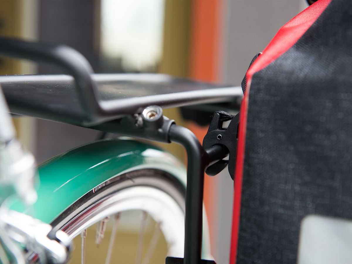 Alforja Bicicleta Impermeable Blackburn Barrier City Pannier